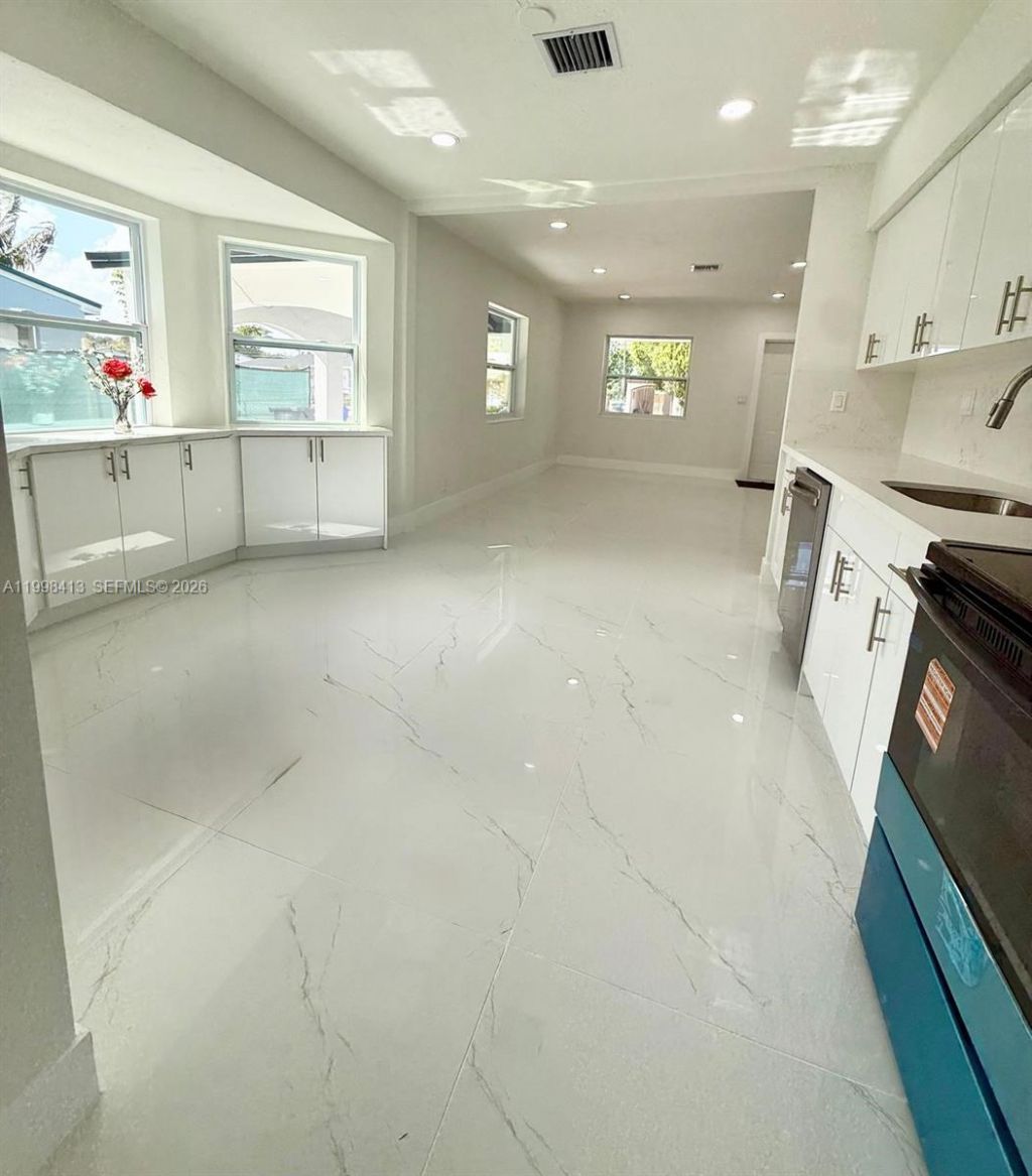 2516 Wiley Ct, Hollywood, FL 33020 Photo