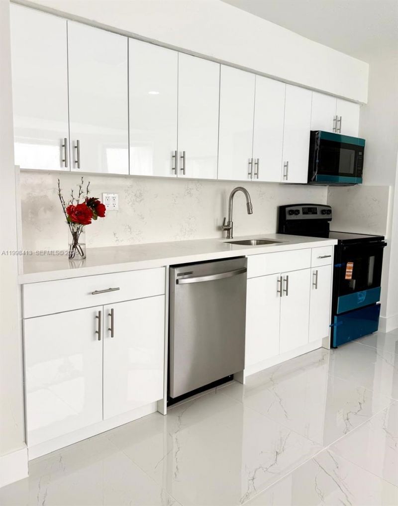 2516 Wiley Ct, Hollywood, FL 33020 Photo