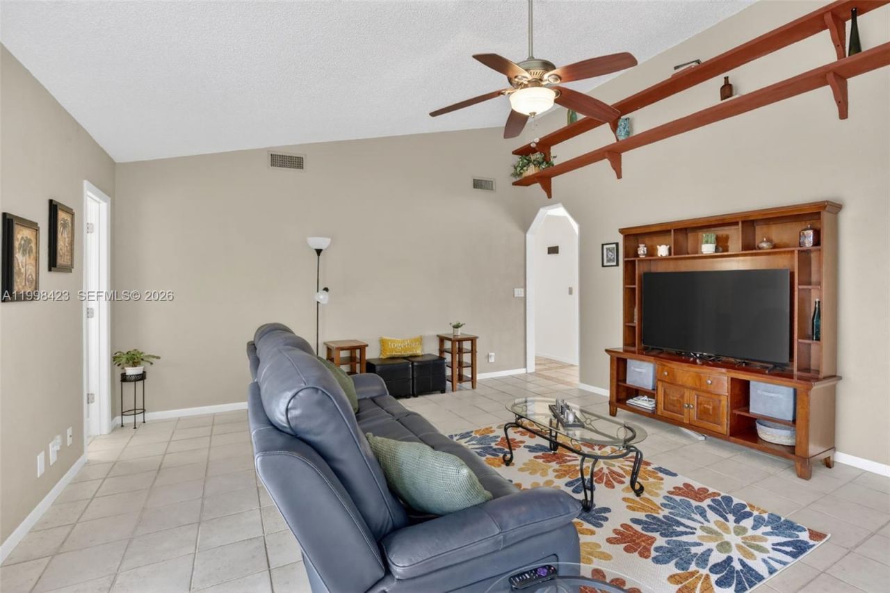 10471 NW 21st Ct, Sunrise, FL 33322 Photo