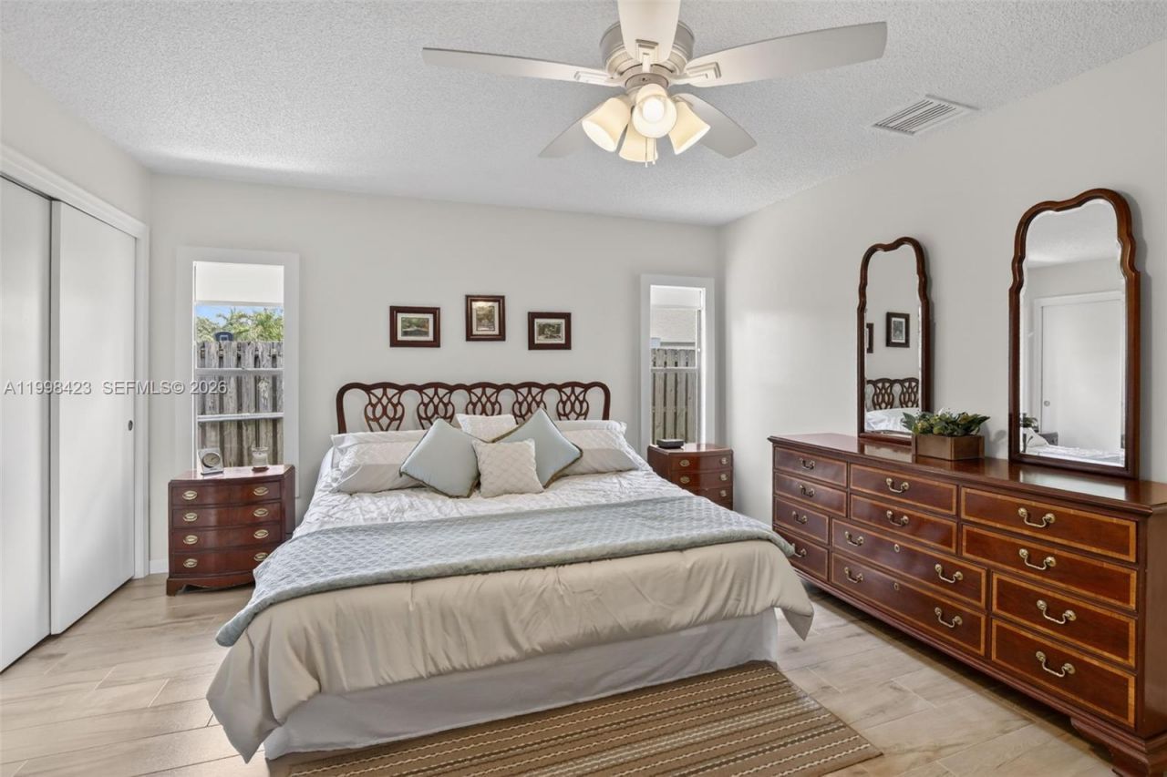 10471 NW 21st Ct, Sunrise, FL 33322 Photo