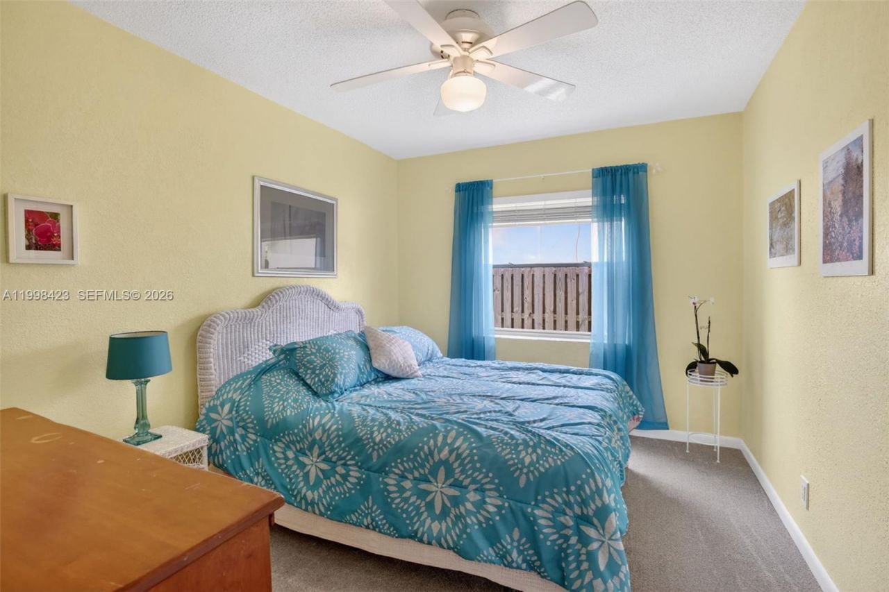 10471 NW 21st Ct, Sunrise, FL 33322 Photo