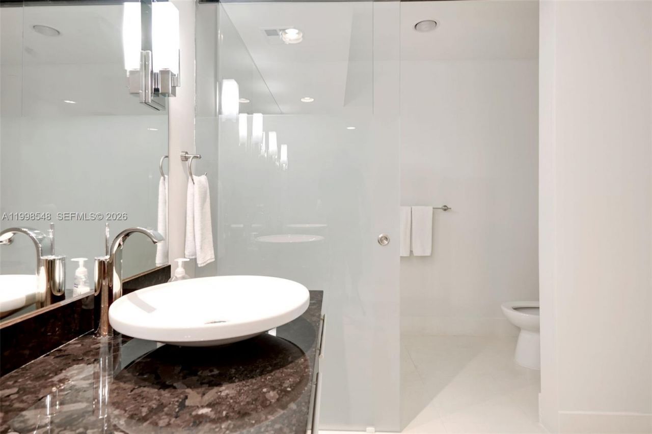 2711 S Ocean Dr, Unit 2803, Hollywood, FL 33019 Photo