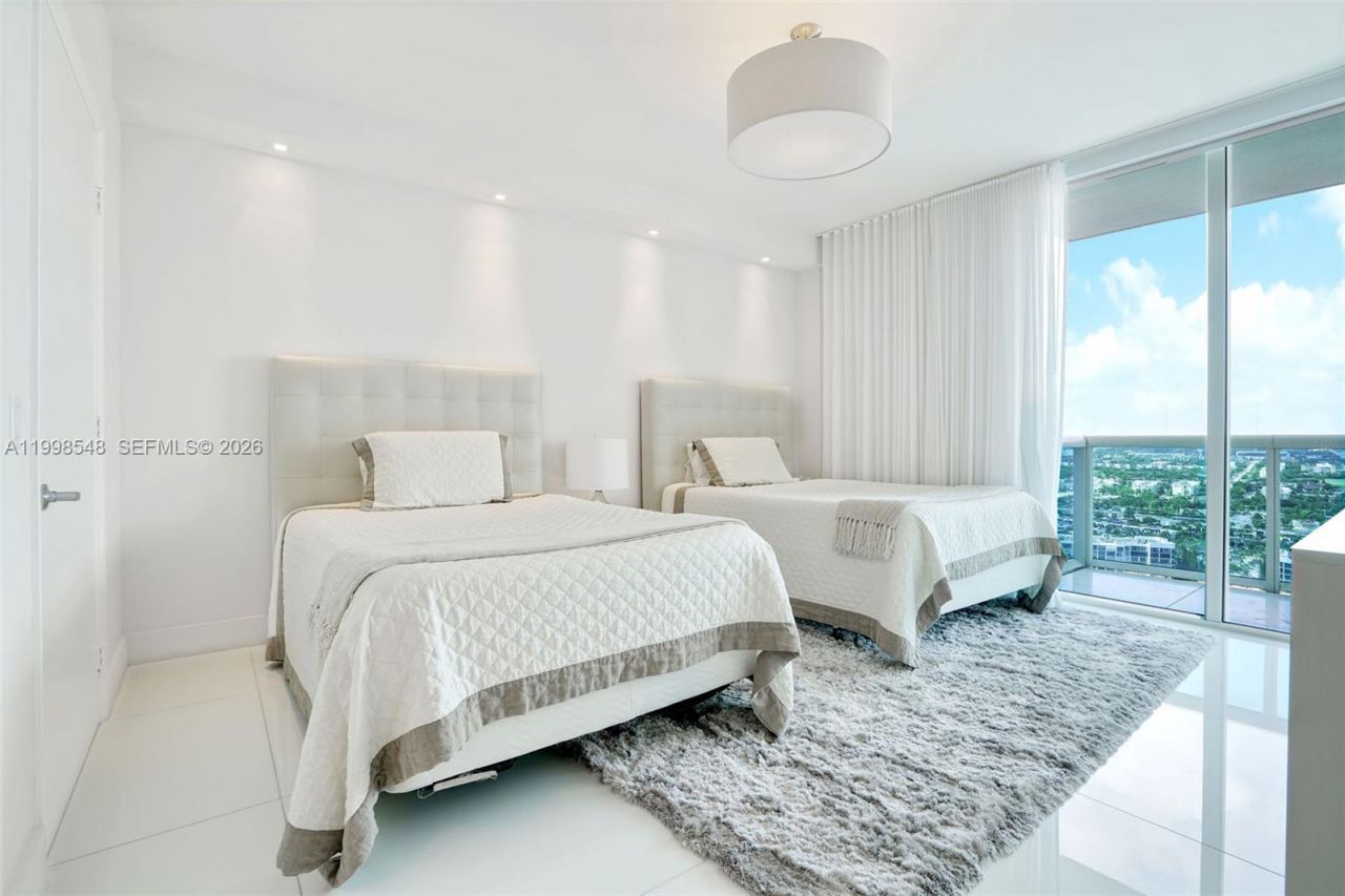 2711 S Ocean Dr, Unit 2803, Hollywood, FL 33019 Photo