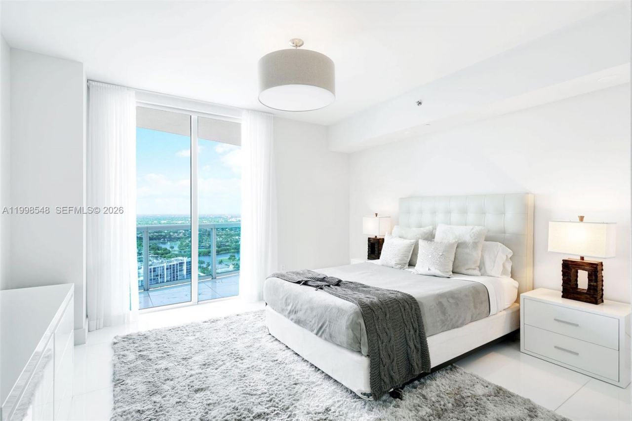 2711 S Ocean Dr, Unit 2803, Hollywood, FL 33019 Photo