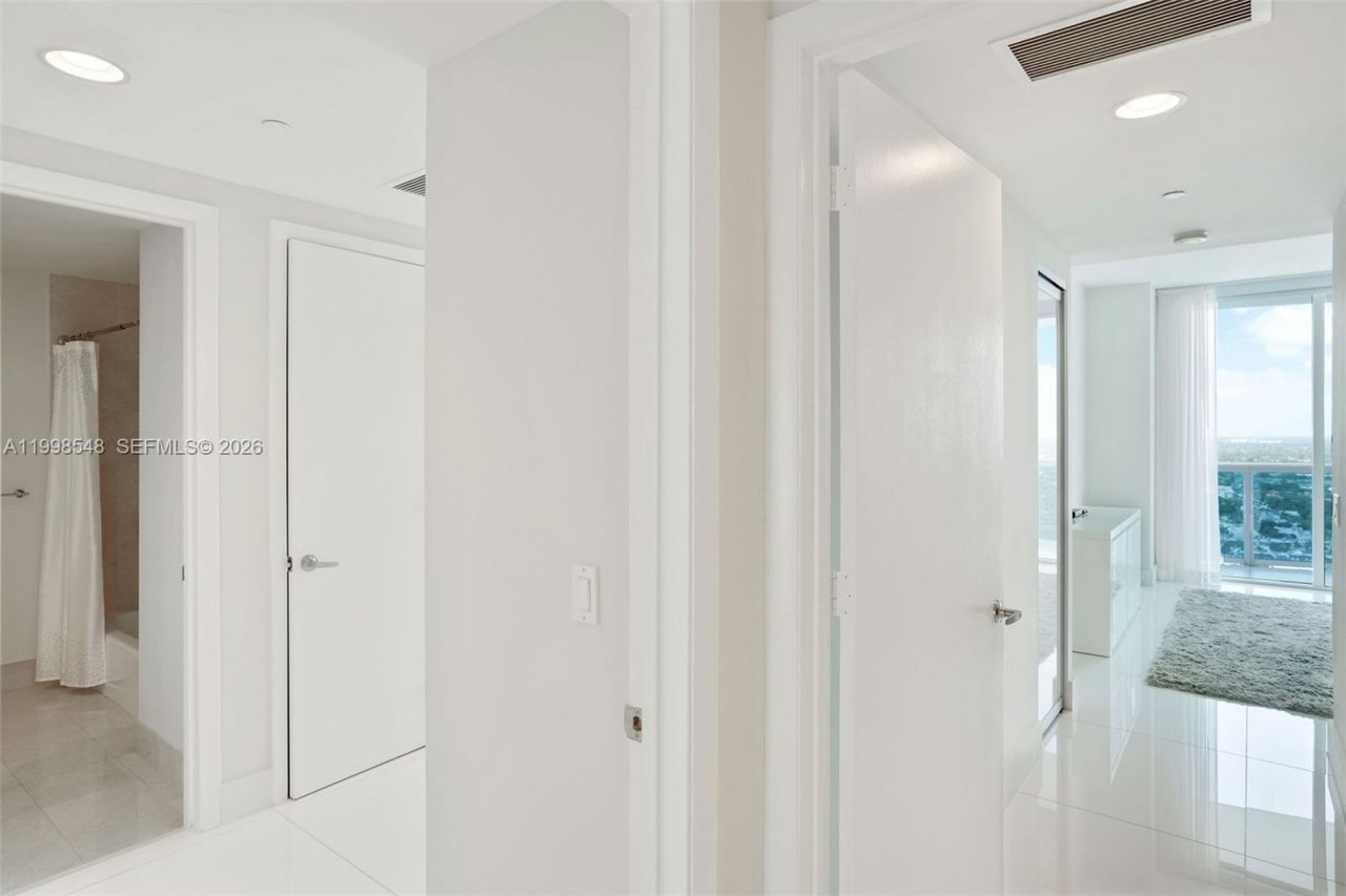 2711 S Ocean Dr, Unit 2803, Hollywood, FL 33019 Photo