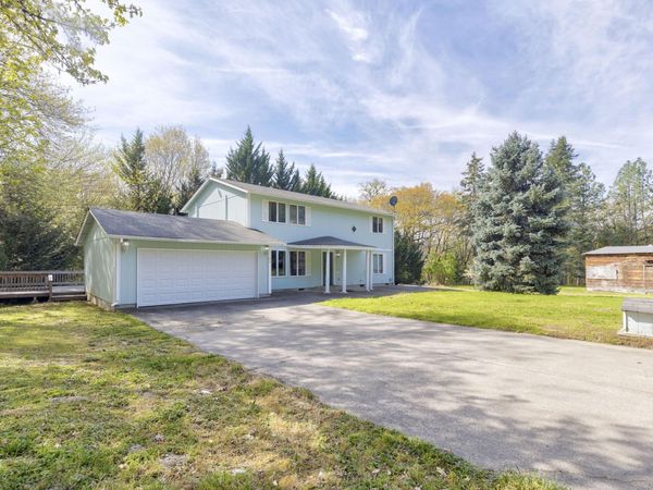 7764 Azalea-Glen Road, Glendale, OR 97442