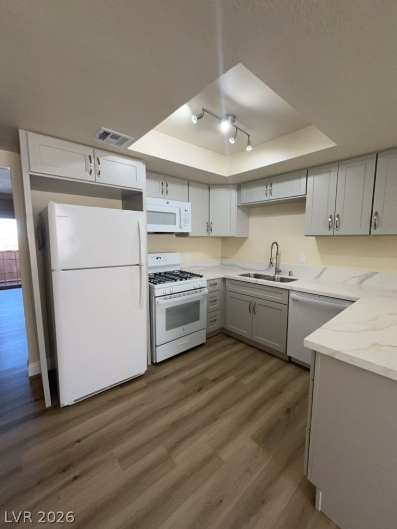 2753 Kline Circle, Unit 3, Las Vegas, NV 89121 Main Photo