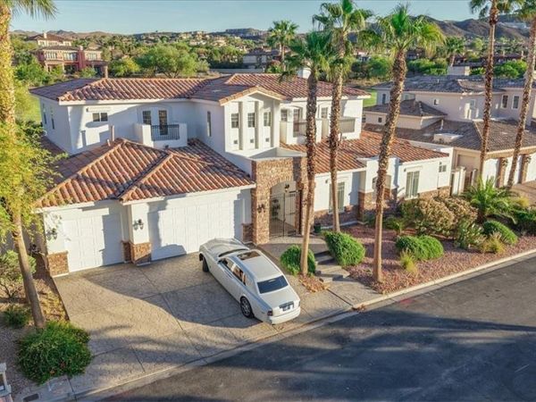 42 Grand Miramar Drive , Henderson, NV 89011