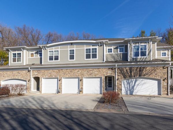 17830 Valley Cove Court , Wayzata, MN 55391