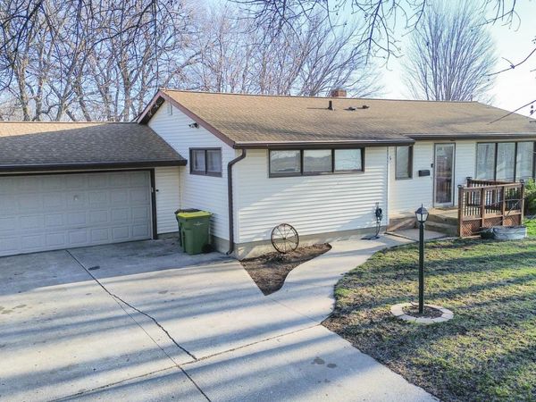 513 E Hollett Street, Tracy, MN 56175