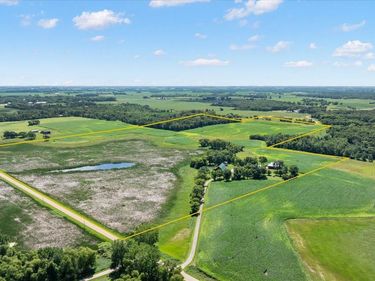 18625- 62nd Street, New Germany, MN 55367