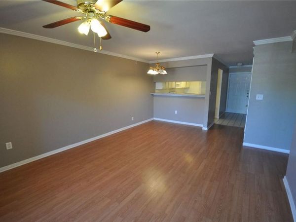 501 W 26th ST, Unit 222, Austin, TX 78705