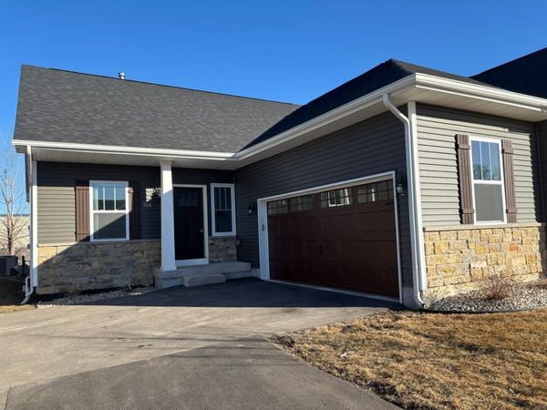 514 Anjali Court , Unit L, Sycamore, IL 60178