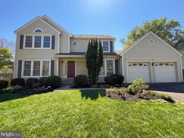 13907 CASTLE COURT, CHANTILLY, VA 20151