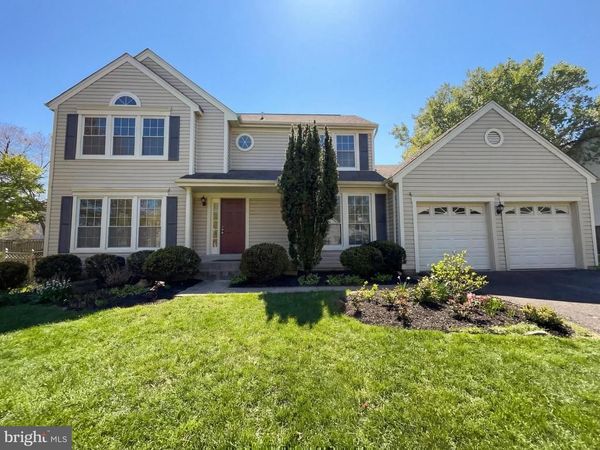 13907 CASTLE COURT, CHANTILLY, VA 20151