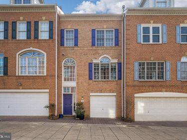 1122 N VERNON STREET , ARLINGTON, VA 22201