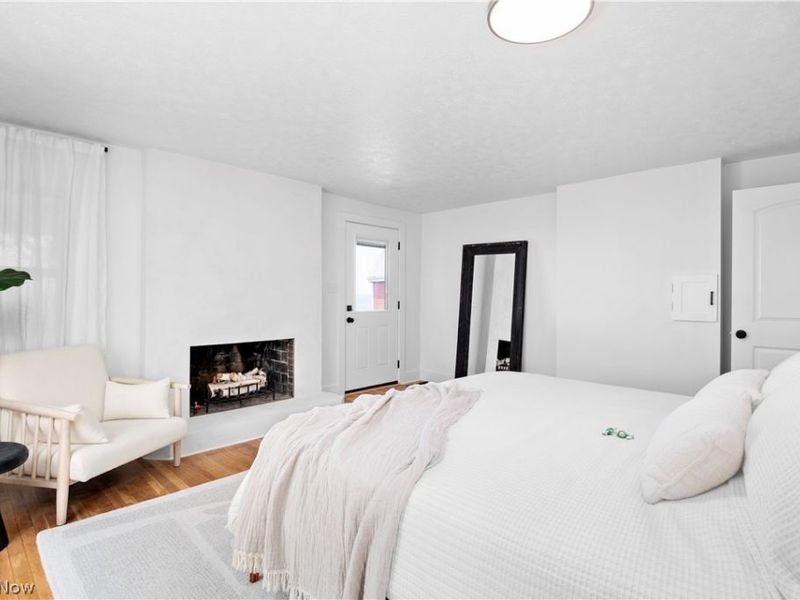 4247 E Lake Road, Sheffield Lake, OH 44054 Photo 18