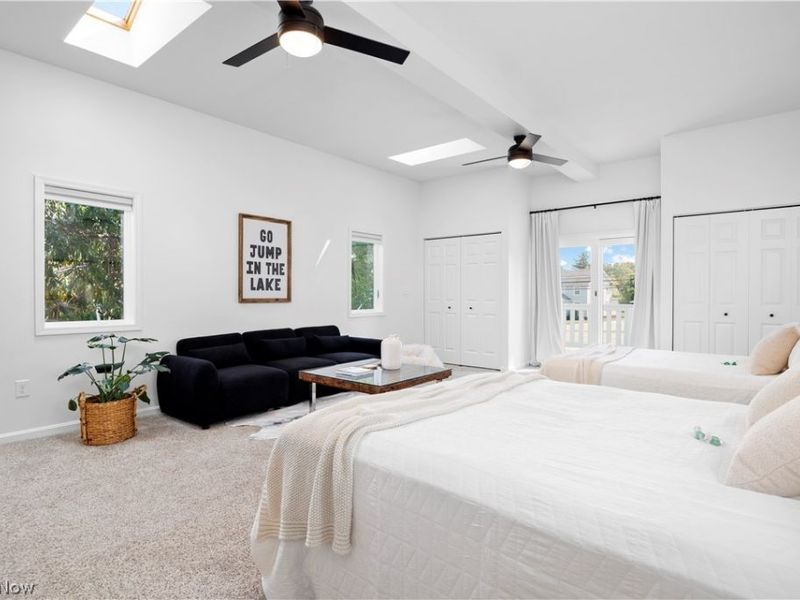 4247 E Lake Road, Sheffield Lake, OH 44054 Photo 23