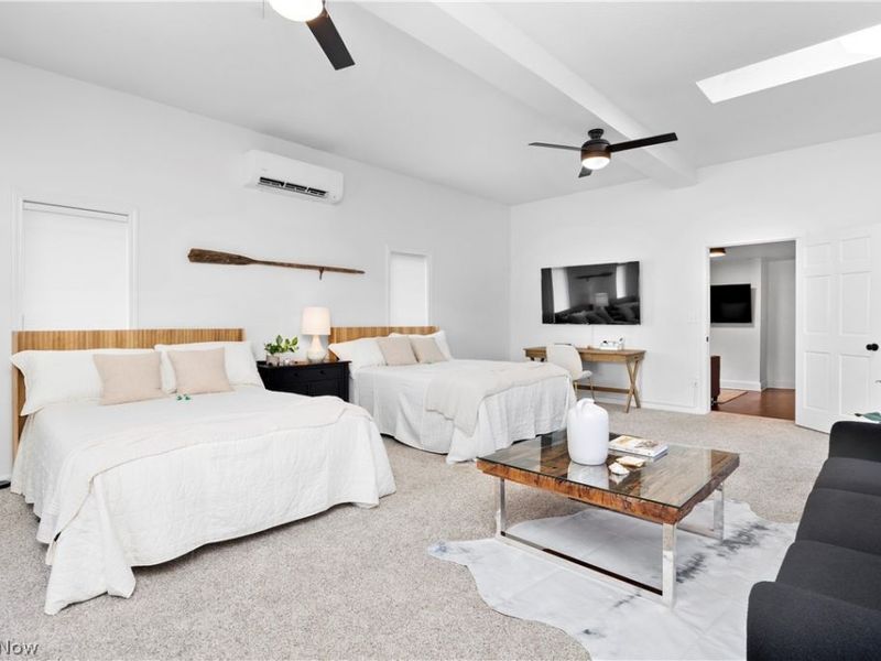 4247 E Lake Road, Sheffield Lake, OH 44054 Photo 24