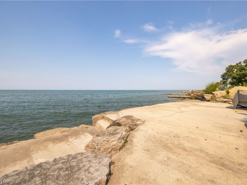 4247 E Lake Road, Sheffield Lake, OH 44054 Photo 46