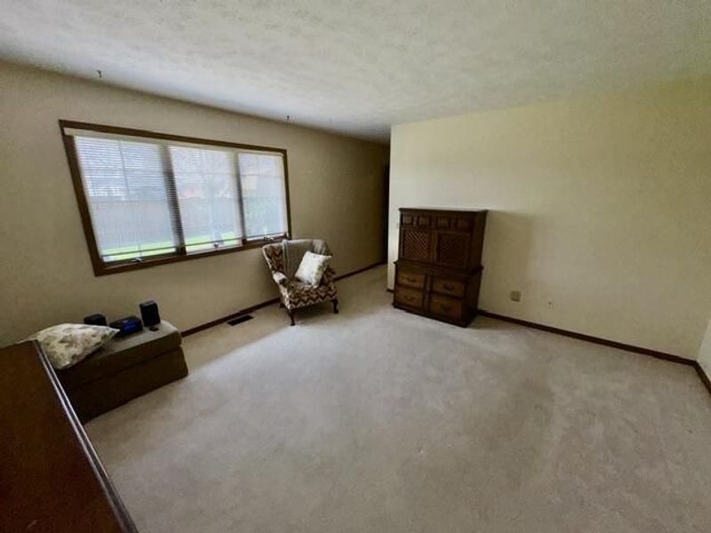 1013 Abington Place, Springfield, OH 45503 Photo 12