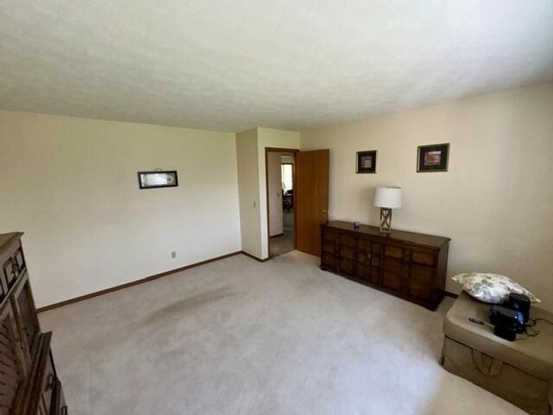 1013 Abington Place, Springfield, OH 45503 Photo 13