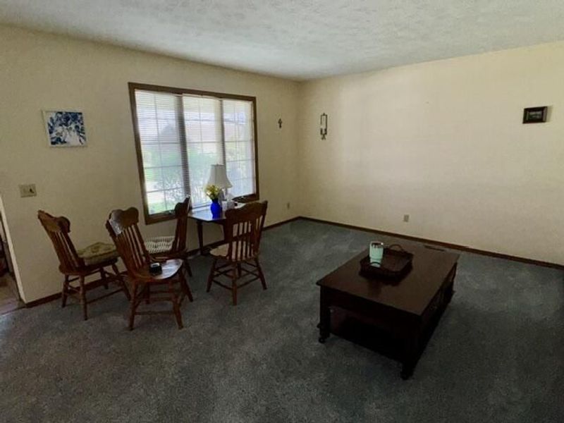 1013 Abington Place, Springfield, OH 45503 Photo 5