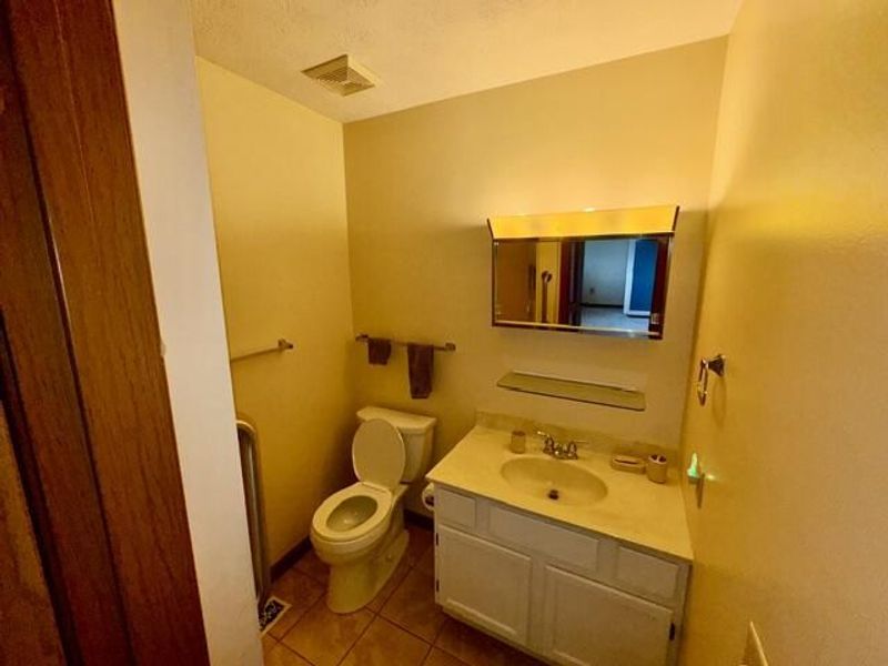 1013 Abington Place, Springfield, OH 45503 Photo 9