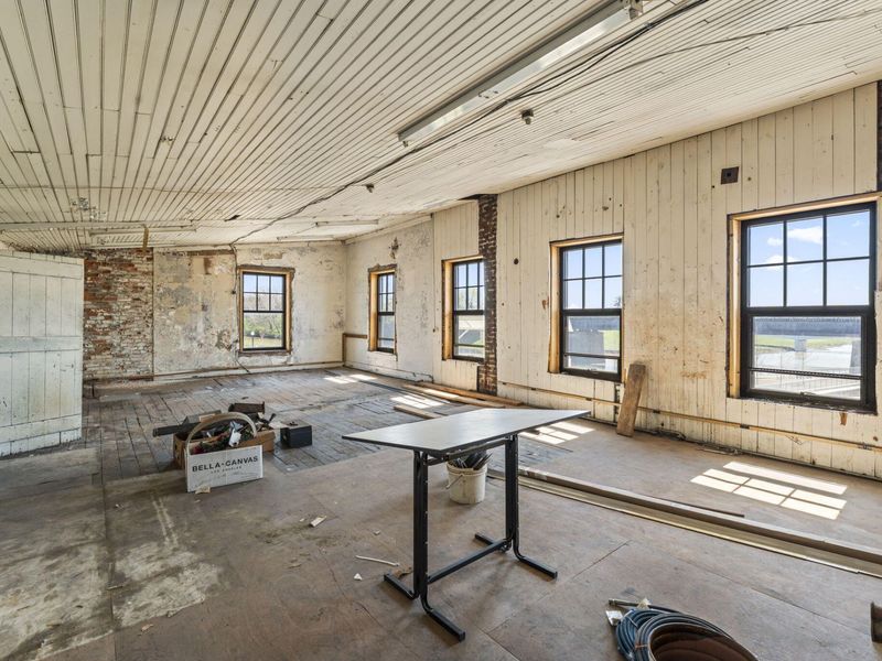 114 E Water Street, Piqua, OH 45356 Photo 12