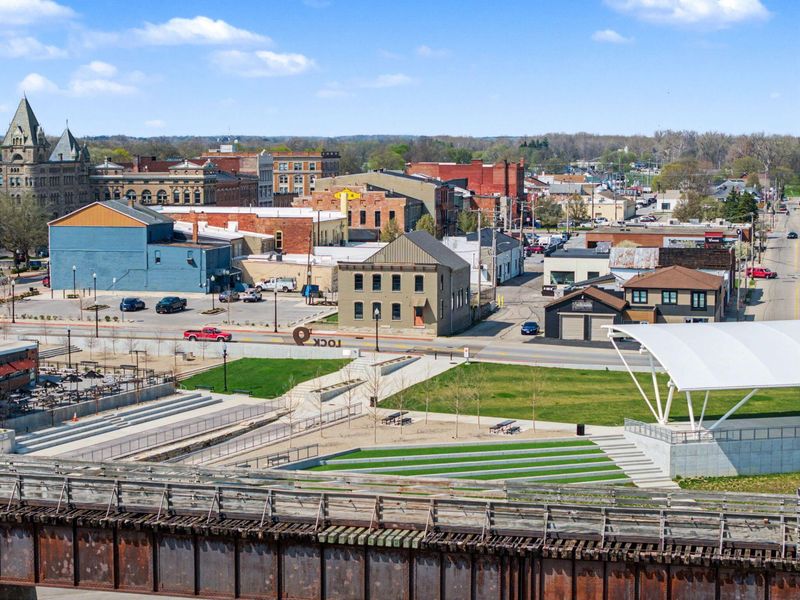 114 E Water Street, Piqua, OH 45356 Photo 2