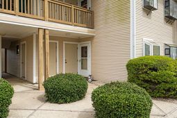 1025 W Plantation Dr. W photo 4