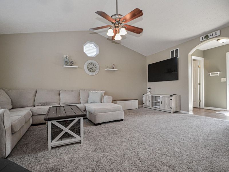 2153 Antoinette Way, Union, KY 41091 Photo 13