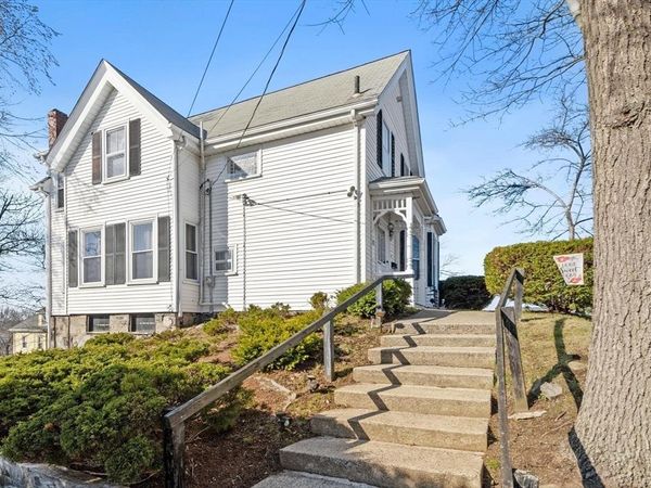 9 Lookout Terrace, Lynn, MA 01902