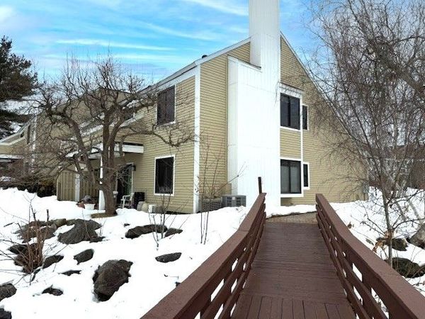 7 Concord Greene, Unit 1, Concord, MA 01742