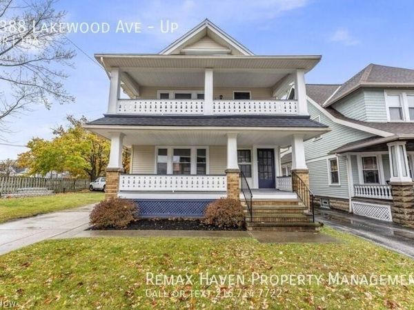 1388 Lakewood Avenue, Unit UP, Lakewood, OH 44107