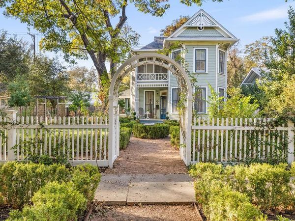 4104 Avenue F, Austin, TX 78751