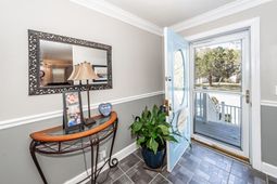 141 Sparrow Drive photo 4