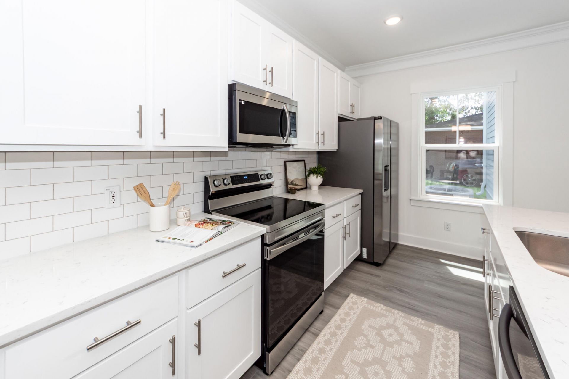 1413 Iroquois Street Photo 14