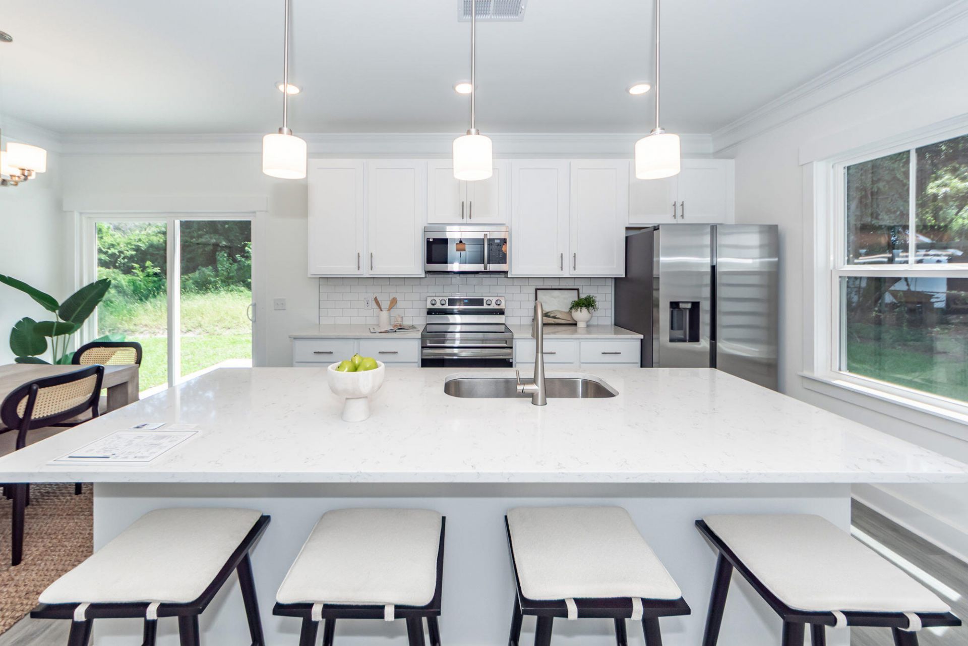 1413 Iroquois Street Photo 16