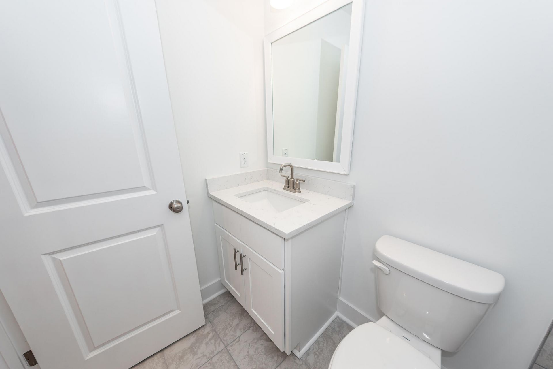 1413 Iroquois Street Photo 22