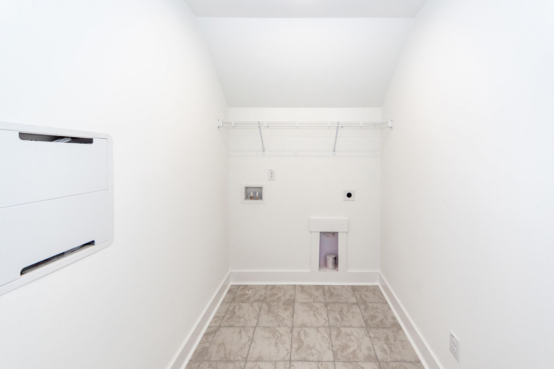 1413 Iroquois Street Photo 42