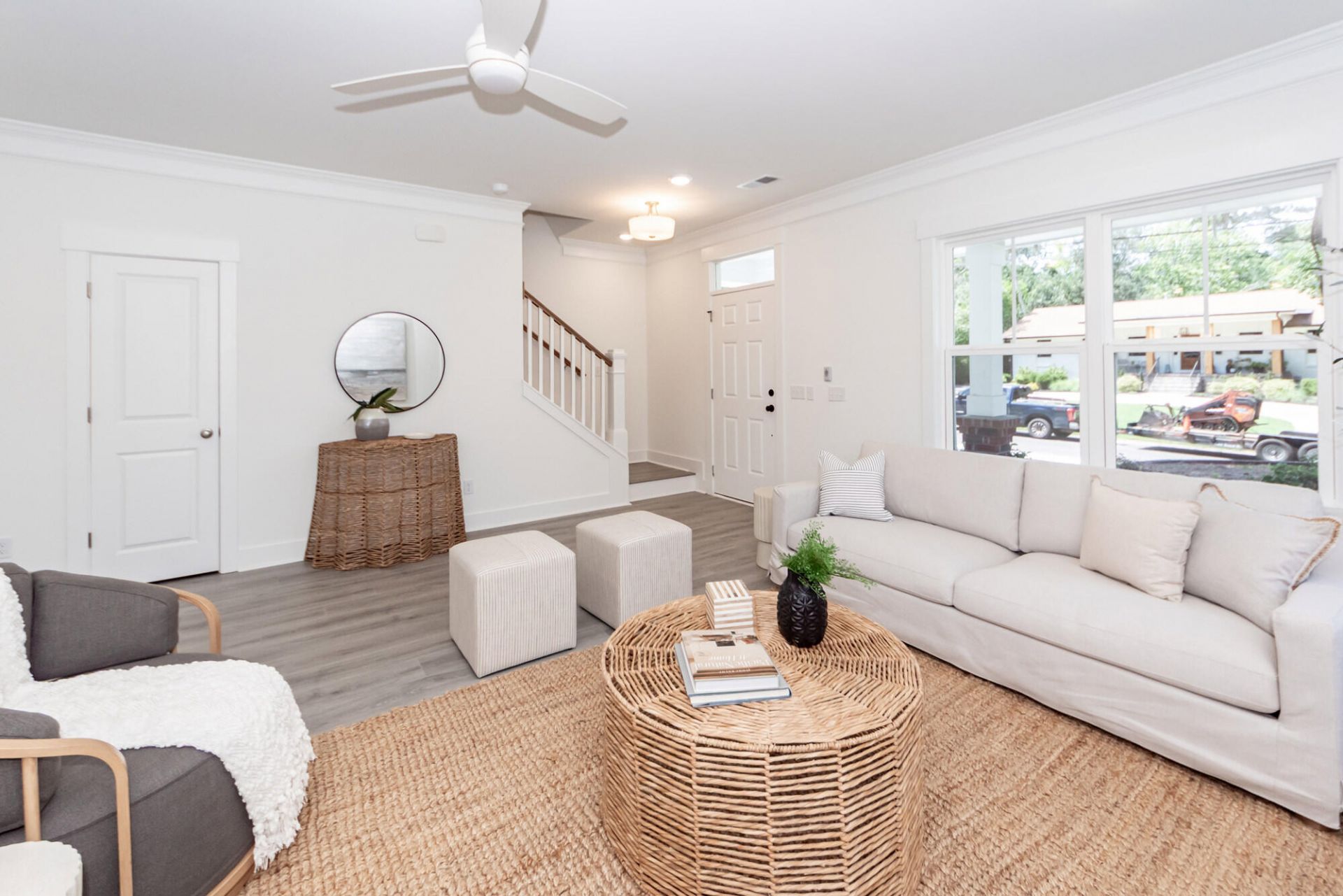 1413 Iroquois Street Photo 8