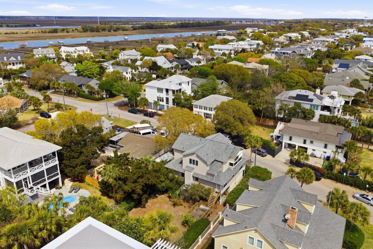 3 5th Avenue Photo 12