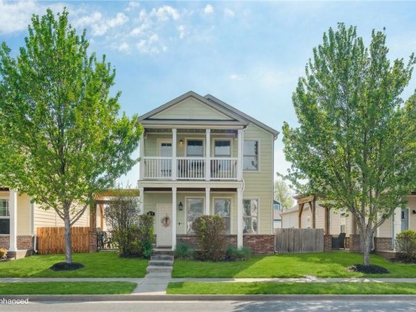 632 N Longfellow Lane , Fayetteville, AR 72704