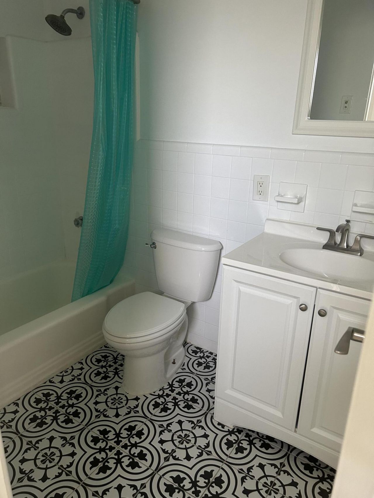 704 NE 20th Avenue, Fort Lauderdale, FL 33304 Photo