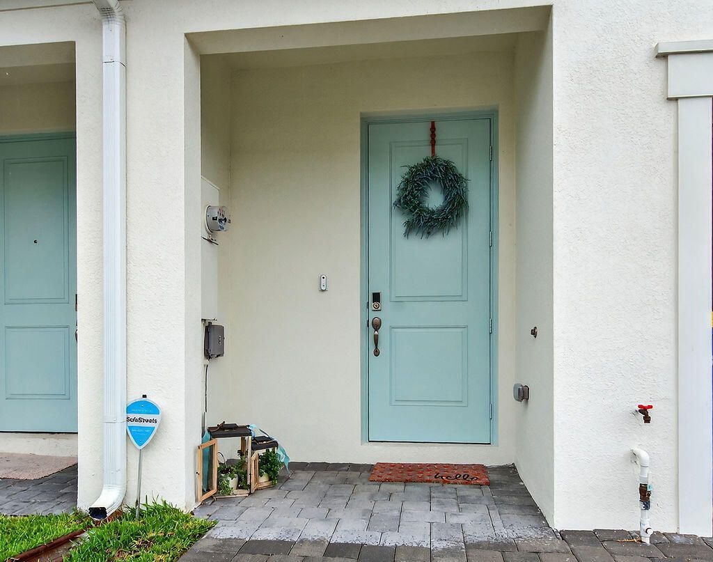 5696 SE Edgewater Circle, Stuart, FL 34997 Photo