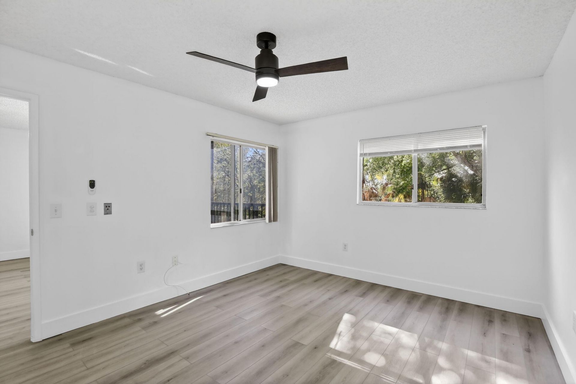 900 SW 142nd Avenue, Unit 305l, Pembroke Pines, FL 33027 Photo