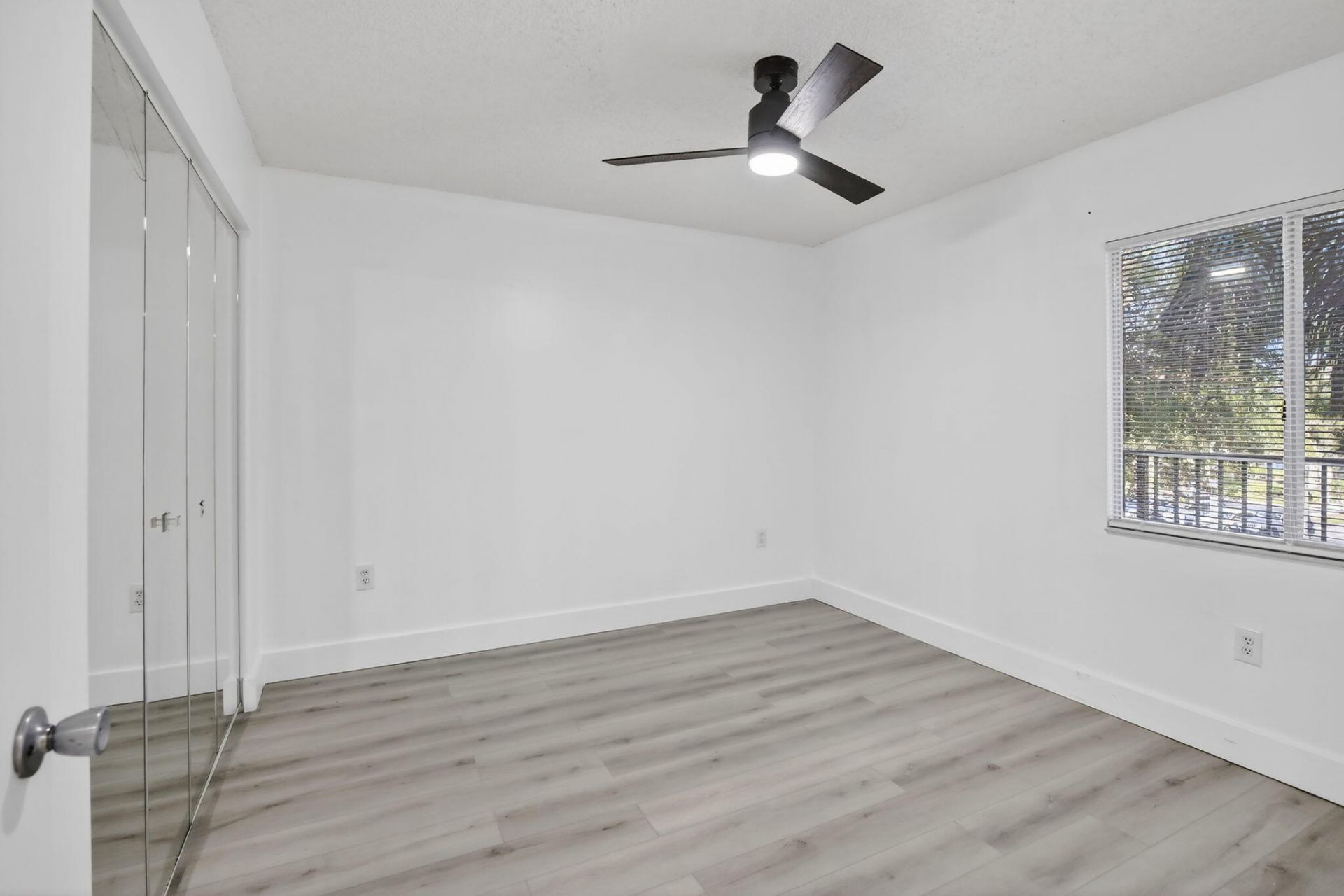 900 SW 142nd Avenue, Unit 305l, Pembroke Pines, FL 33027 Photo