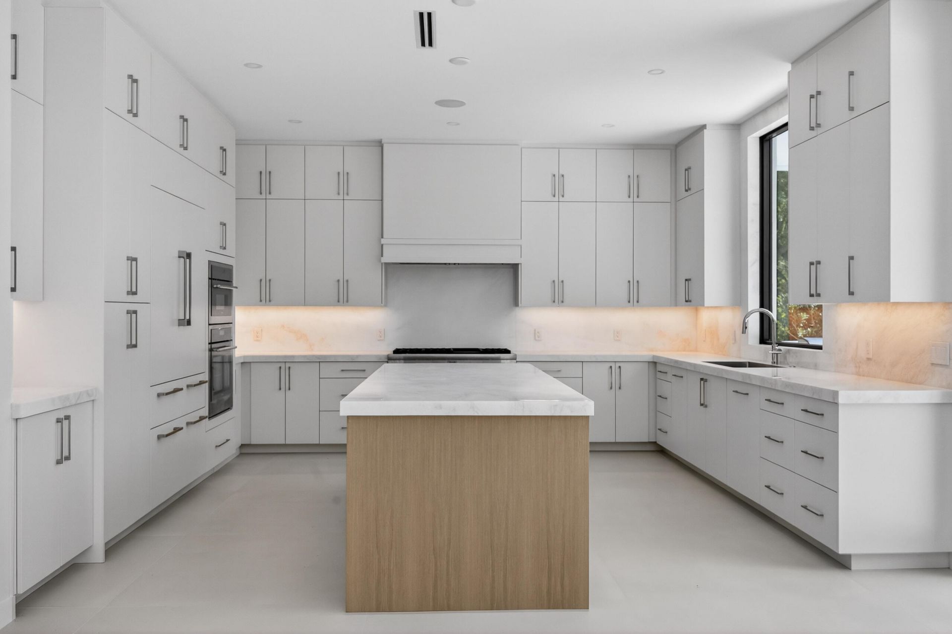 1550 Ponce De Leon Drive, Fort Lauderdale, FL 33316 Photo