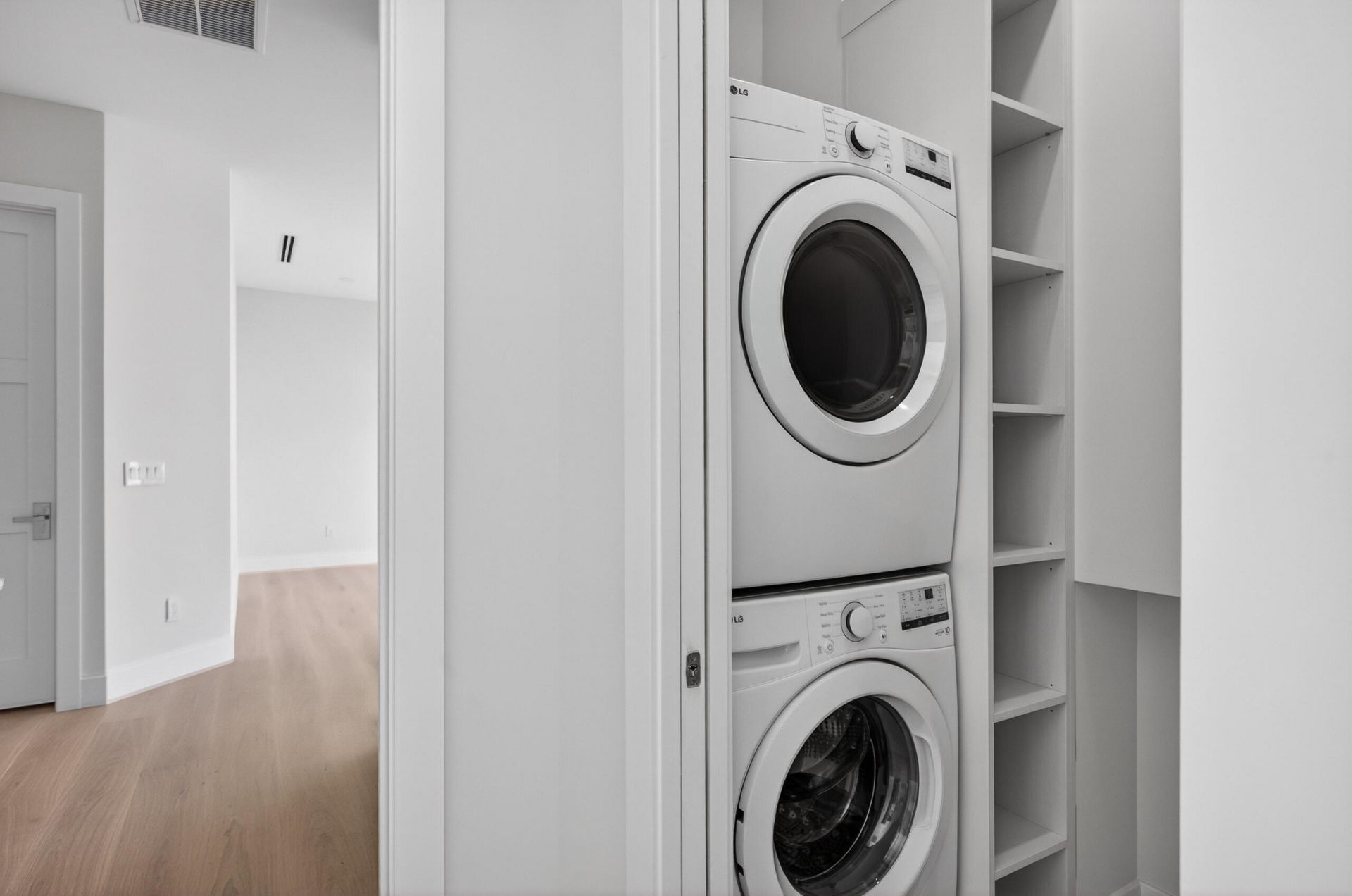 1550 Ponce De Leon Drive, Fort Lauderdale, FL 33316 Photo